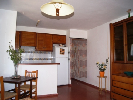 Apartment for sale in town, Spain 236750