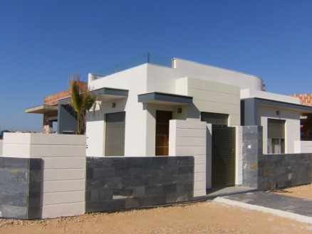 Villa for sale in town 238644