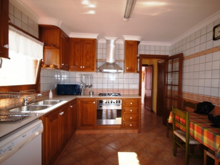 Villa for sale in town, Spain 239892