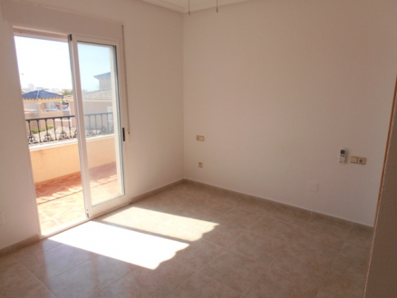 Villamartin property: Semi-Detached for sale in Villamartin, Spain 240324