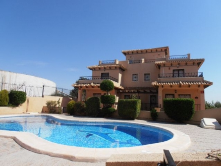 Villamartin property: Semi-Detached with 2 bedroom in Villamartin 240324