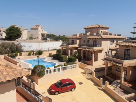 Villamartin property: Semi-Detached for sale in Villamartin, Alicante 240324