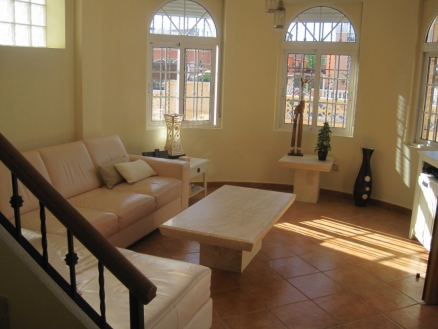 Villa for sale in town, Spain 241767