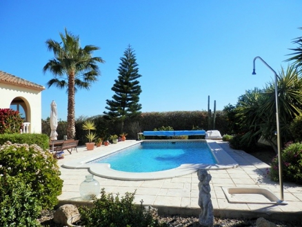 Villa for sale in town, Spain 241831