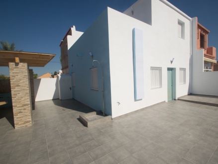 Villa for sale in town, Spain 241848