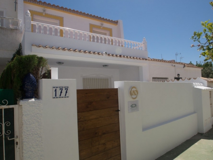 Townhome with 3 bedroom in town, Spain 241905