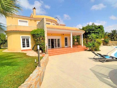 Torrevieja property: Villa for sale in Torrevieja 242080