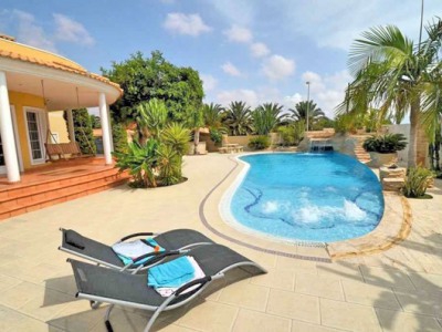 Torrevieja property: Alicante property | 6 bedroom Villa 242080