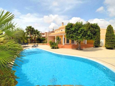 Torrevieja property: Alicante Villa 242080