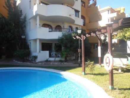 Apartment with 2 bedroom in town 242543