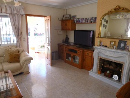 Villa with 3 bedroom in town 242547