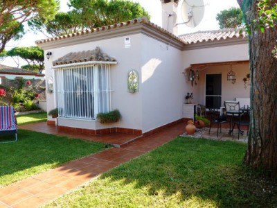 Chiclana De La Frontera property: Villa for sale in Chiclana De La Frontera 243176