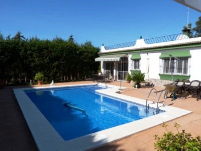 Chiclana De La Frontera property: Villa for sale in Chiclana De La Frontera 243179