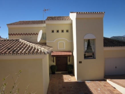 Villa with 3 bedroom in town 243276