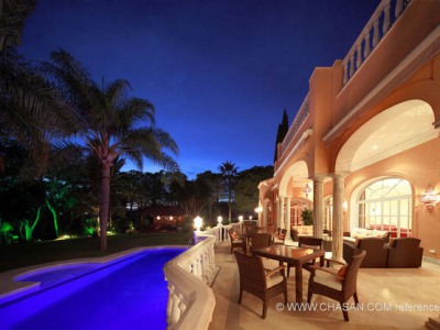 El Paraiso property: Malaga property | 7 bedroom Villa 243359