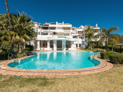 Benahavis property: Apartment for sale in Benahavis 246373