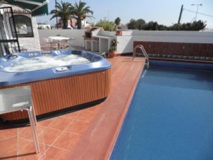 Nerja property: Villa with 3 bedroom in Nerja, Spain 247313