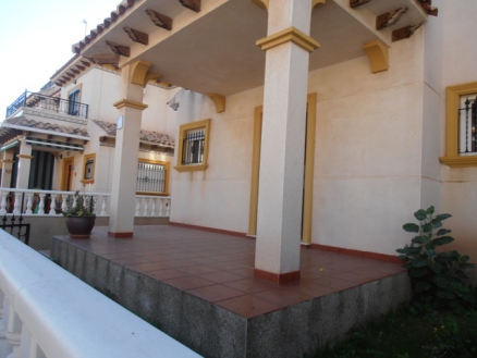 Torrevieja property: Quad with 3 bedroom in Torrevieja 247615