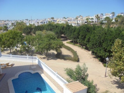 Villamartin property: Villa for sale in Villamartin, Spain 247765