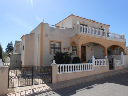 Townhome for sale in town, Alicante 247852