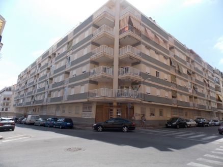 Torrevieja property: Alicante property | 2 bedroom Apartment 247877