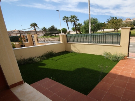 Bungalow for sale in town, Alicante 247889