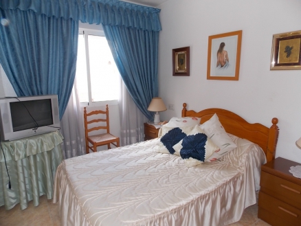 Torrevieja property: Apartment with 3 bedroom in Torrevieja 247929