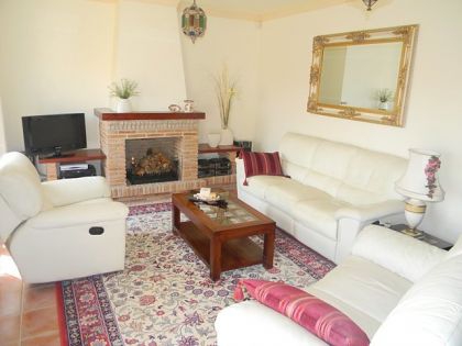 Villa with 5 bedroom in town, Spain 252555