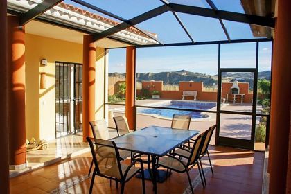 Villa for sale in town, Spain 252728