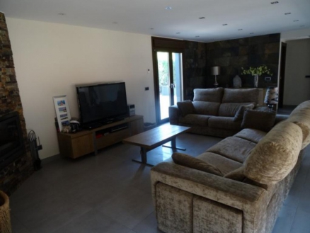 Elda property: Elda Villa 255220