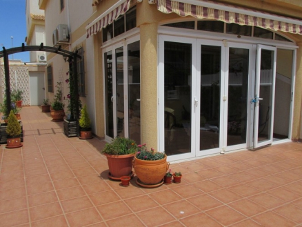 Pilar De La Horadada property: Townhome for sale in Pilar De La Horadada 255378