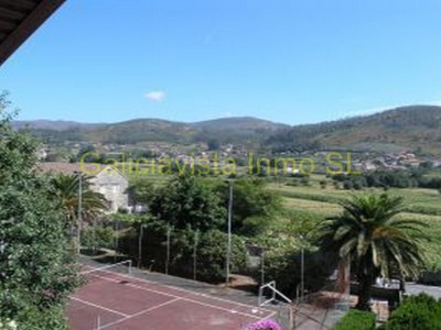 Pontevedra property: Villa for sale in Pontevedra, Spain 256099