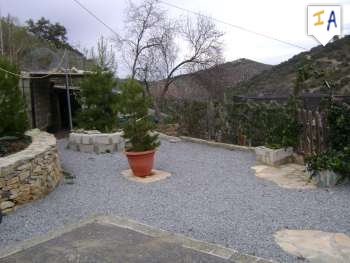 Castillo De Locubin property: Farmhouse with 4 bedroom in Castillo De Locubin, Spain 256259