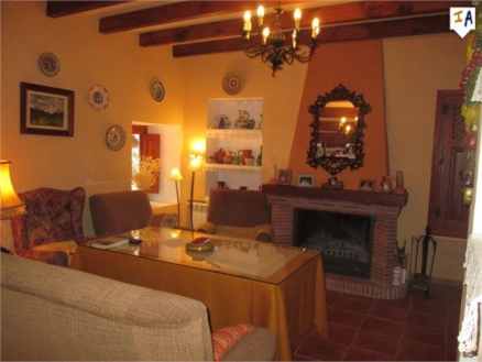 Alcala La Real property: Jaen Farmhouse 256301