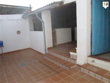 Castillo De Locubin property: Jaen Townhome 256408