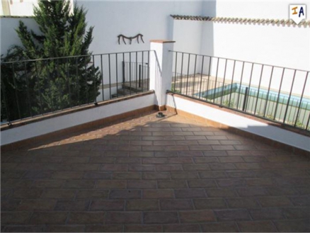 Almedinilla property: Townhome with 4 bedroom in Almedinilla 256504