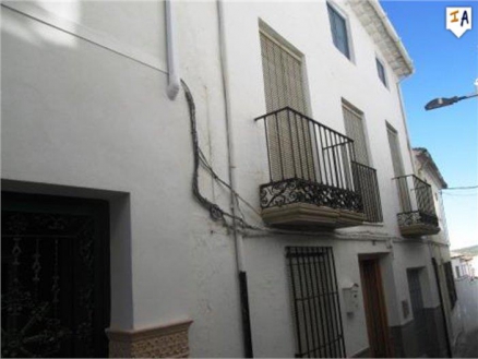 Castillo De Locubin property: Townhome for sale in Castillo De Locubin 256659