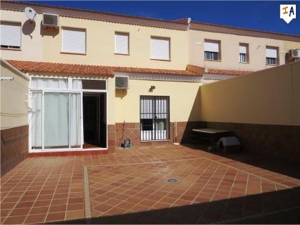 Humilladero property: Townhome with 3 bedroom in Humilladero 256676