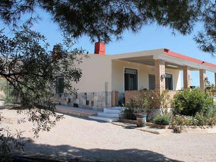 Caudete property: Villa for sale in Caudete, Spain 257789