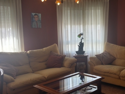 Apartment for sale in town 257796