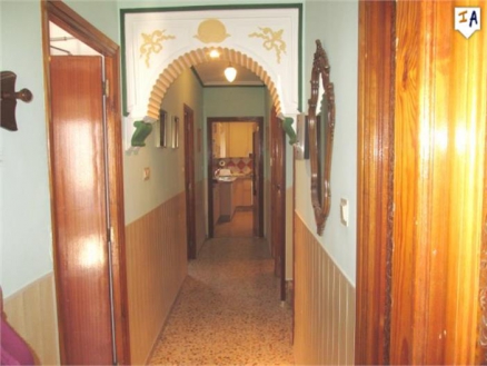 Castillo De Locubin property: Castillo De Locubin, Spain | Townhome for sale 261162