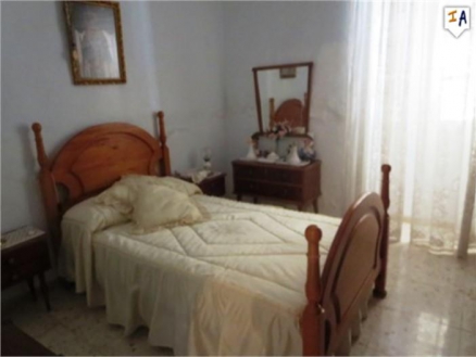 Townhome with 3 bedroom in town, Spain 261166