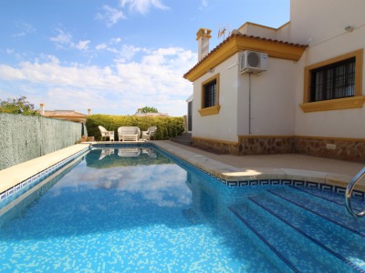 Hondon de las Nieves property: Villa for sale in Hondon de las Nieves, Spain 263579