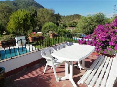 Villa for sale in town, Spain 266102