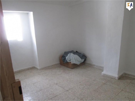 Alcala La Real property: Jaen Townhome 266420