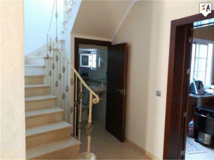 Townhome with 4 bedroom in town, Spain 266435