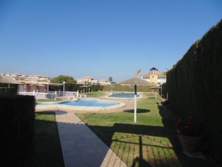 Bungalow for sale in town, Spain 268155