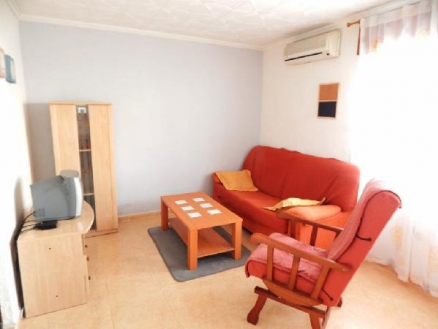 Bungalow with 2 bedroom in town, Spain 273084