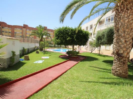 Apartment for sale in town, Spain 273121