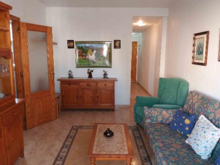 Apartment with 1 bedroom in town, Spain 275176